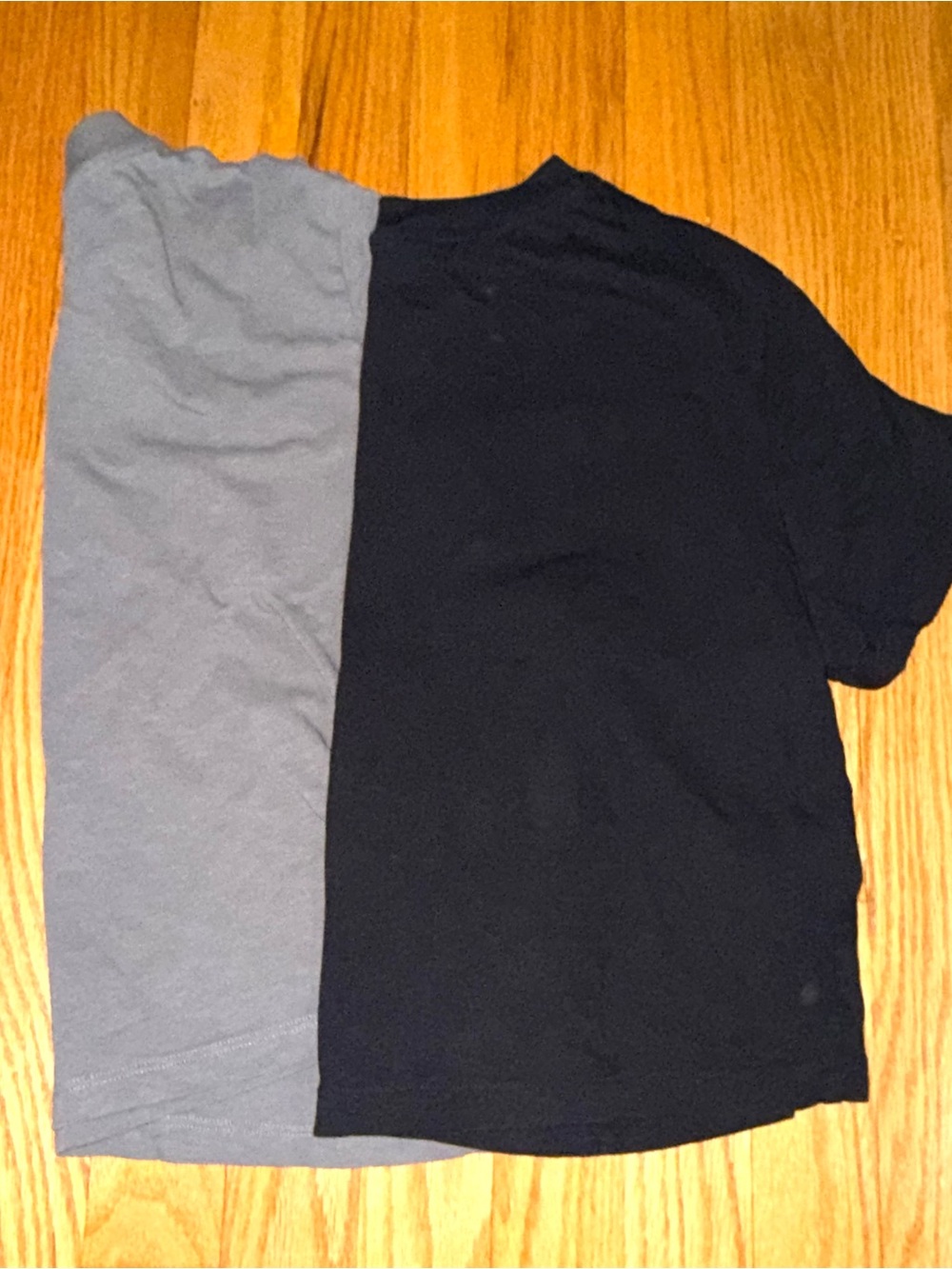 2 Uniqlo Mini T-Shirt Large